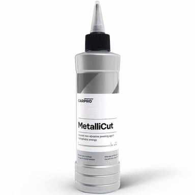 Pastă de lustruit pentru metal CarPro MetalliCut (150 ml)