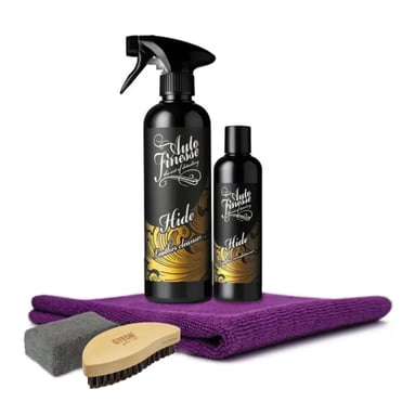 Set pentru curățarea periodică a pielii din mașină de la Auto Finesse