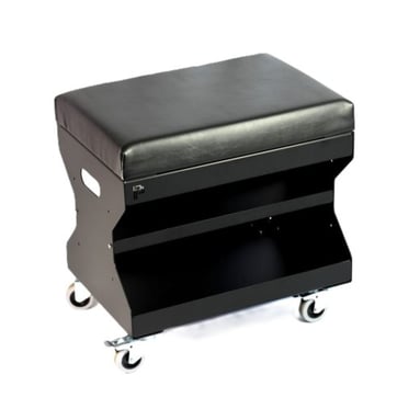 Poka Premium Detailing Seat