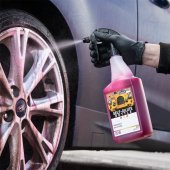 Flacon cu autodiluare ValetPRO și flacon cu pulverizare cu declanșare rezistentă la substanțe chimice